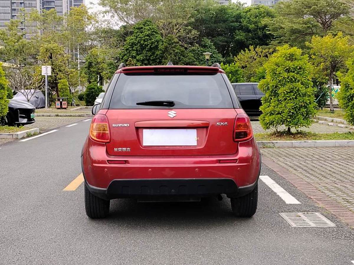 鈴木 天語 SX4  2011款 兩廂 1.6L 自動靈動型圖片