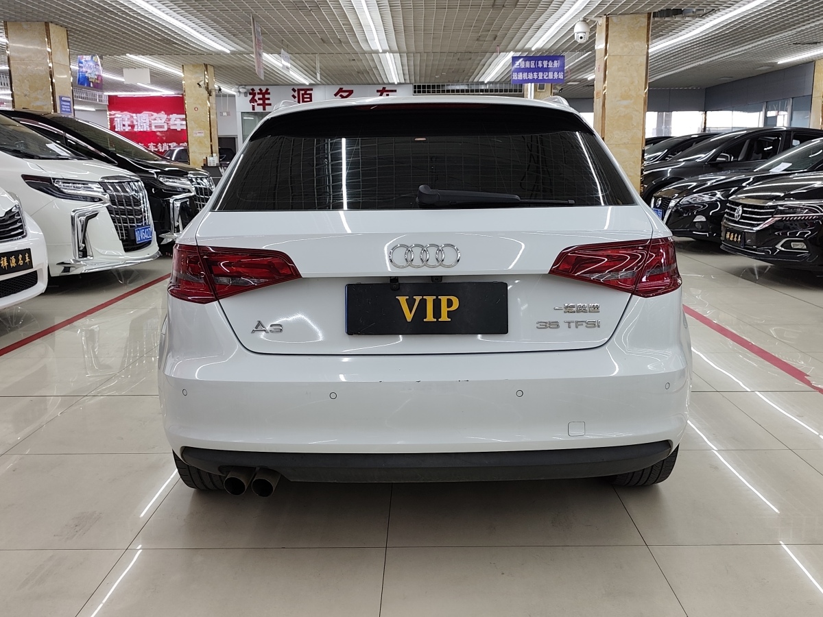 奧迪 奧迪A3  2016款 Sportback 35 TFSI 進(jìn)取型圖片