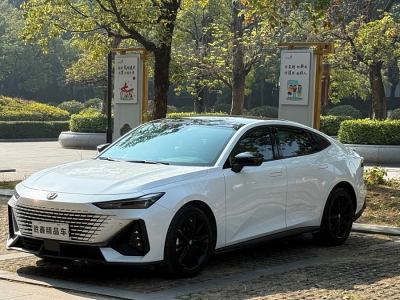 2024年3月 長(zhǎng)安 長(zhǎng)安UNI-V 1.5T 尊貴型圖片