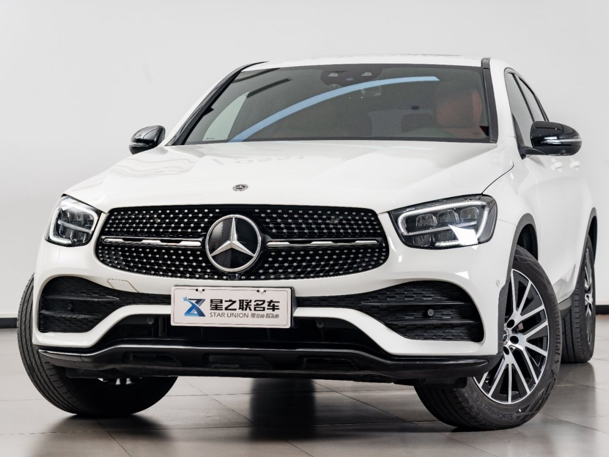 奔馳 奔馳GLC  2023款 GLC 260 4MATIC 轎跑SUV圖片