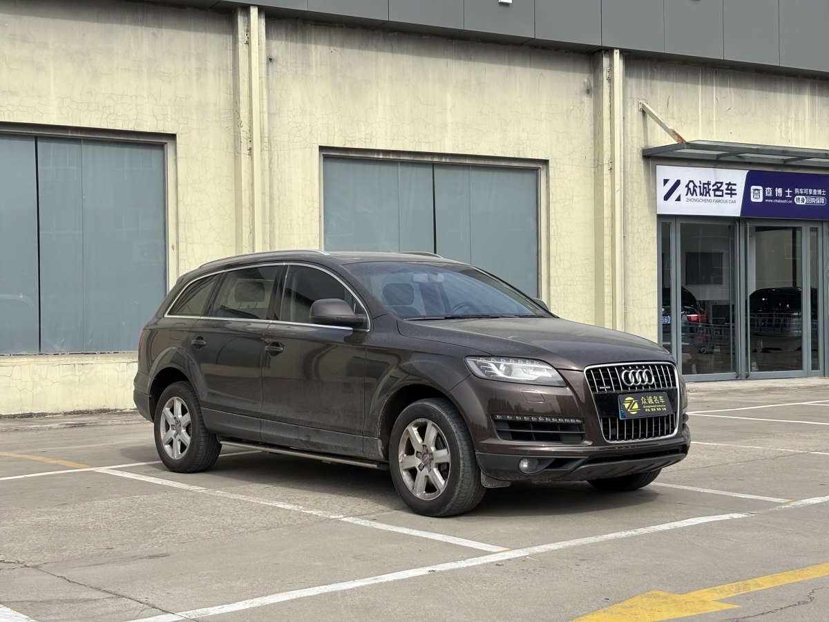 奧迪 奧迪Q7  2014款 35 TFSI 進(jìn)取型圖片