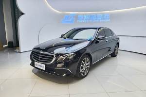 奔驰E级 奔驰 改款 E 200 L 4MATIC