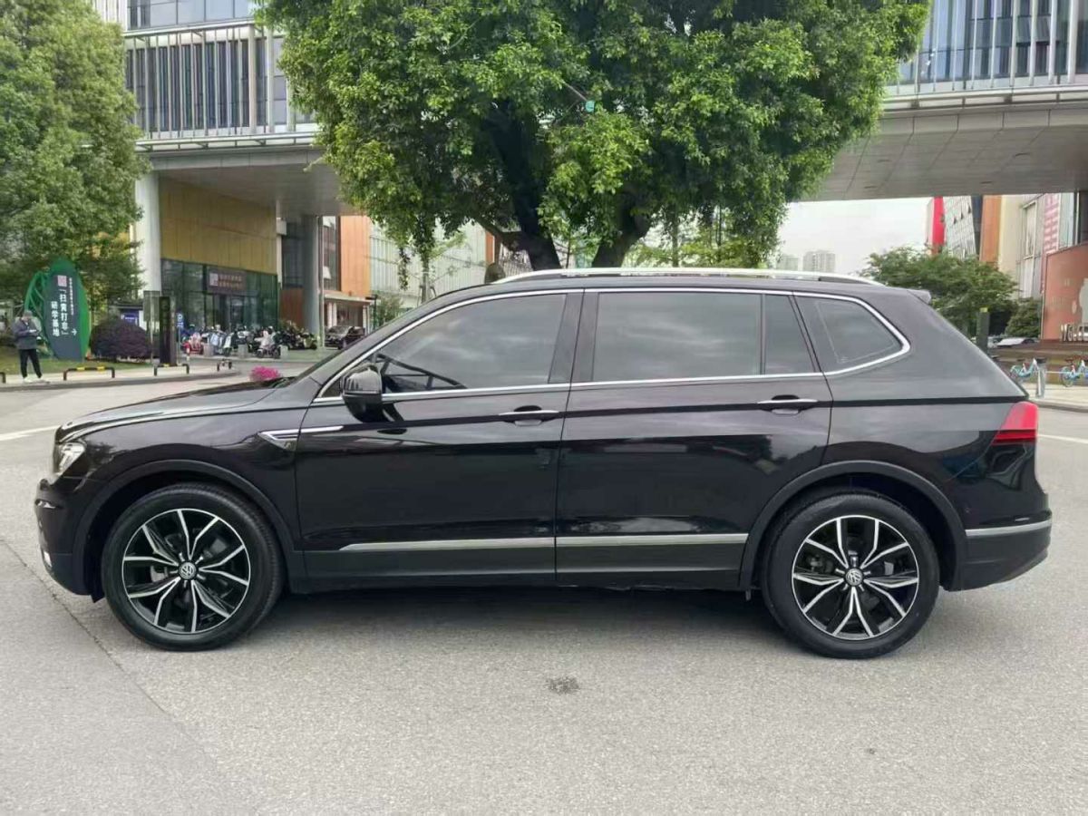 大眾 途觀  2019款 L 330TSI DSG兩驅(qū)R-Line旗艦版圖片
