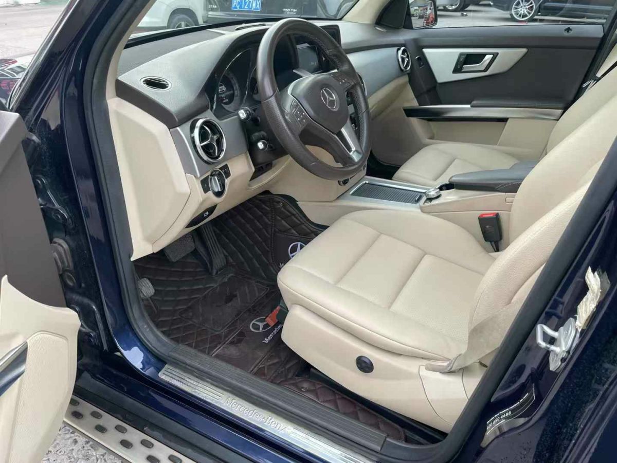 奔馳 奔馳GLK級  2013款 GLK 300 4MATIC 動(dòng)感型圖片