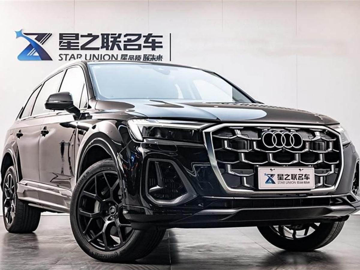 奧迪 奧迪Q7  2024款 55 TFSI quattro S line運(yùn)動型圖片