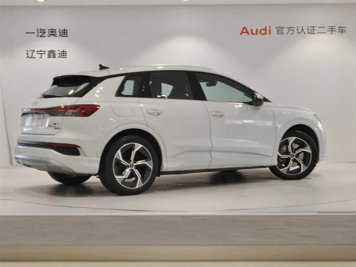 奧迪 奧迪Q4 e-tron  2024款 40 e-tron 創(chuàng)境版圖片
