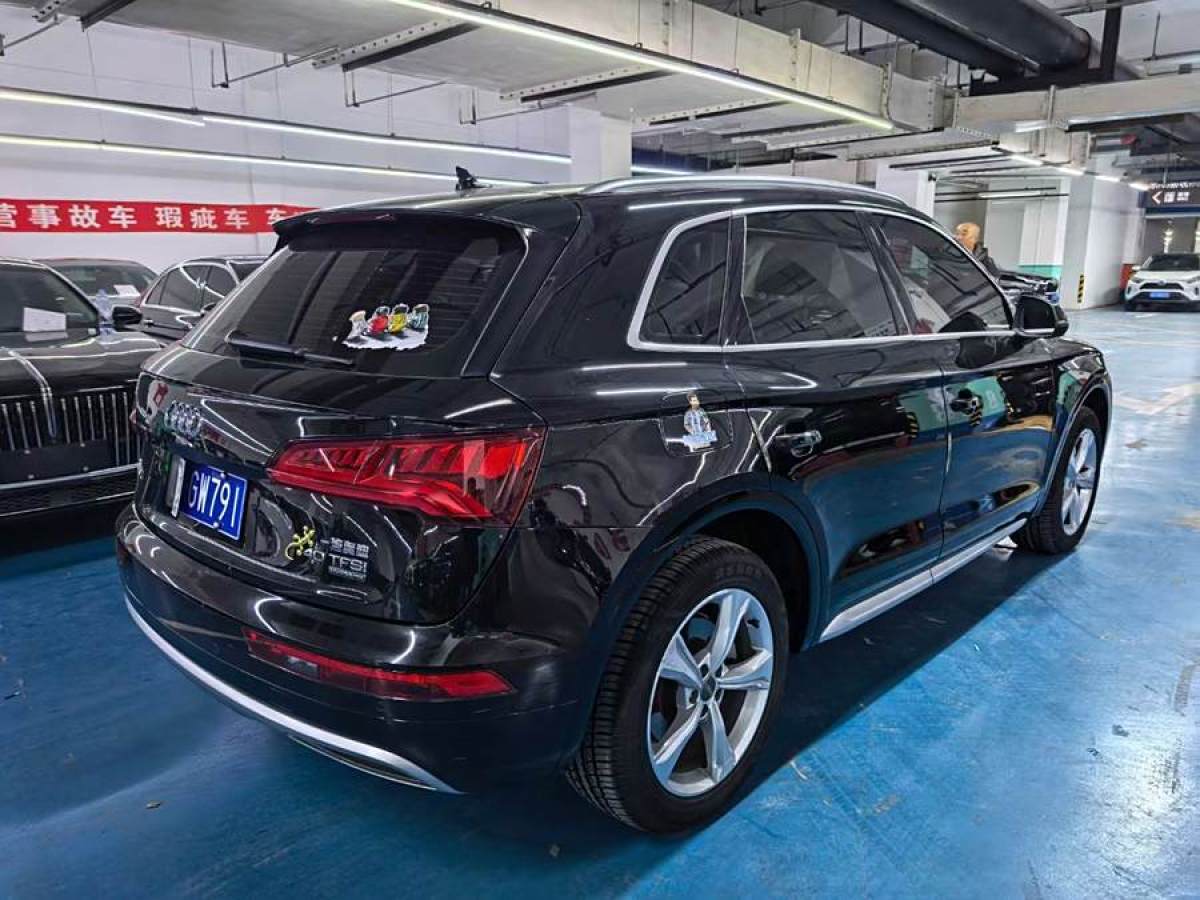 奧迪 奧迪Q5L  2018款  40 TFSI 榮享進(jìn)取型 國(guó)VI圖片