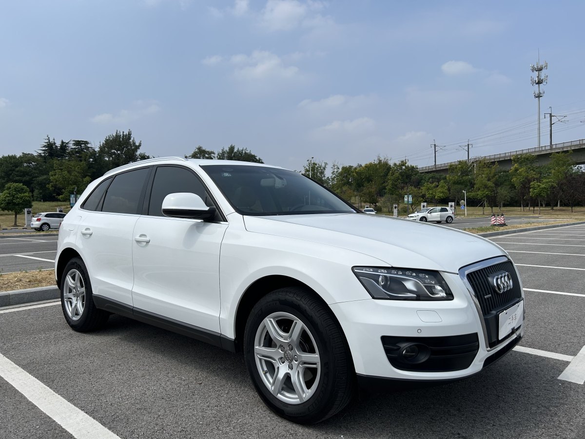 奥迪 奥迪Q5  2012款 2.0TFSI 舒适型图片