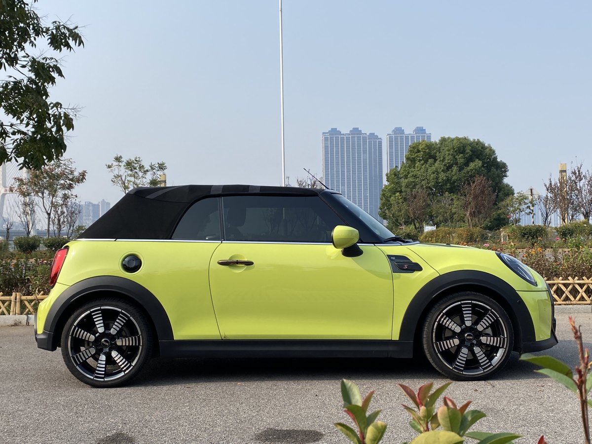 MINI MINI  2022款 改款 2.0T COOPER S CABRIO Sidewalk圖片