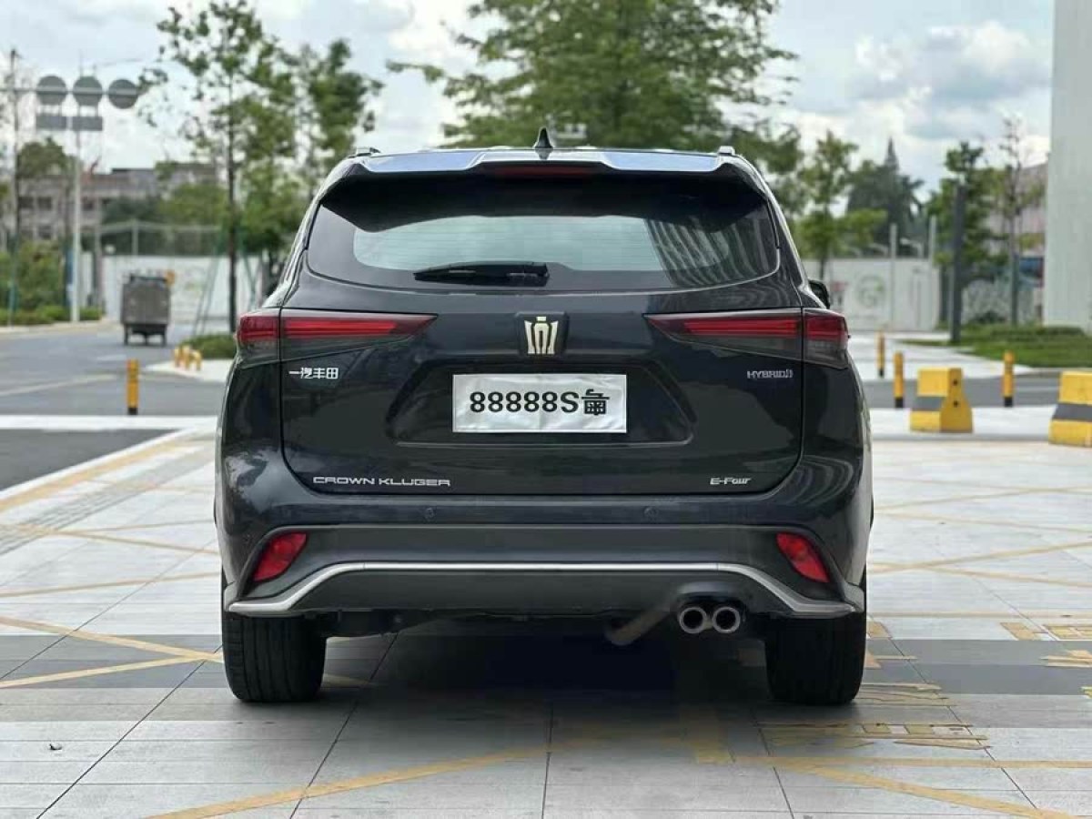 豐田 皇冠陸放  2023款 2.5L HEV四驅(qū)豪華版圖片