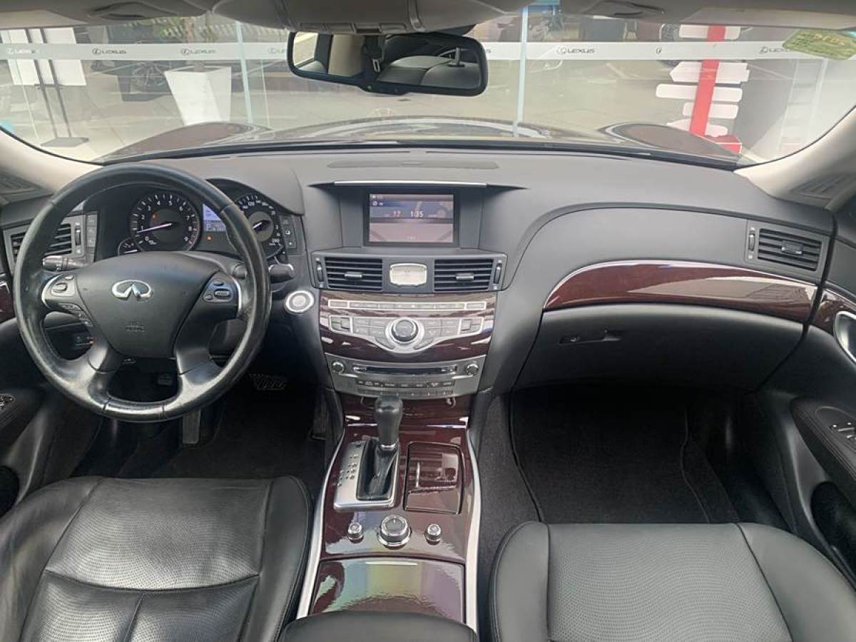 英菲尼迪 Q70  2013款 Q70L 2.5L 舒適版圖片