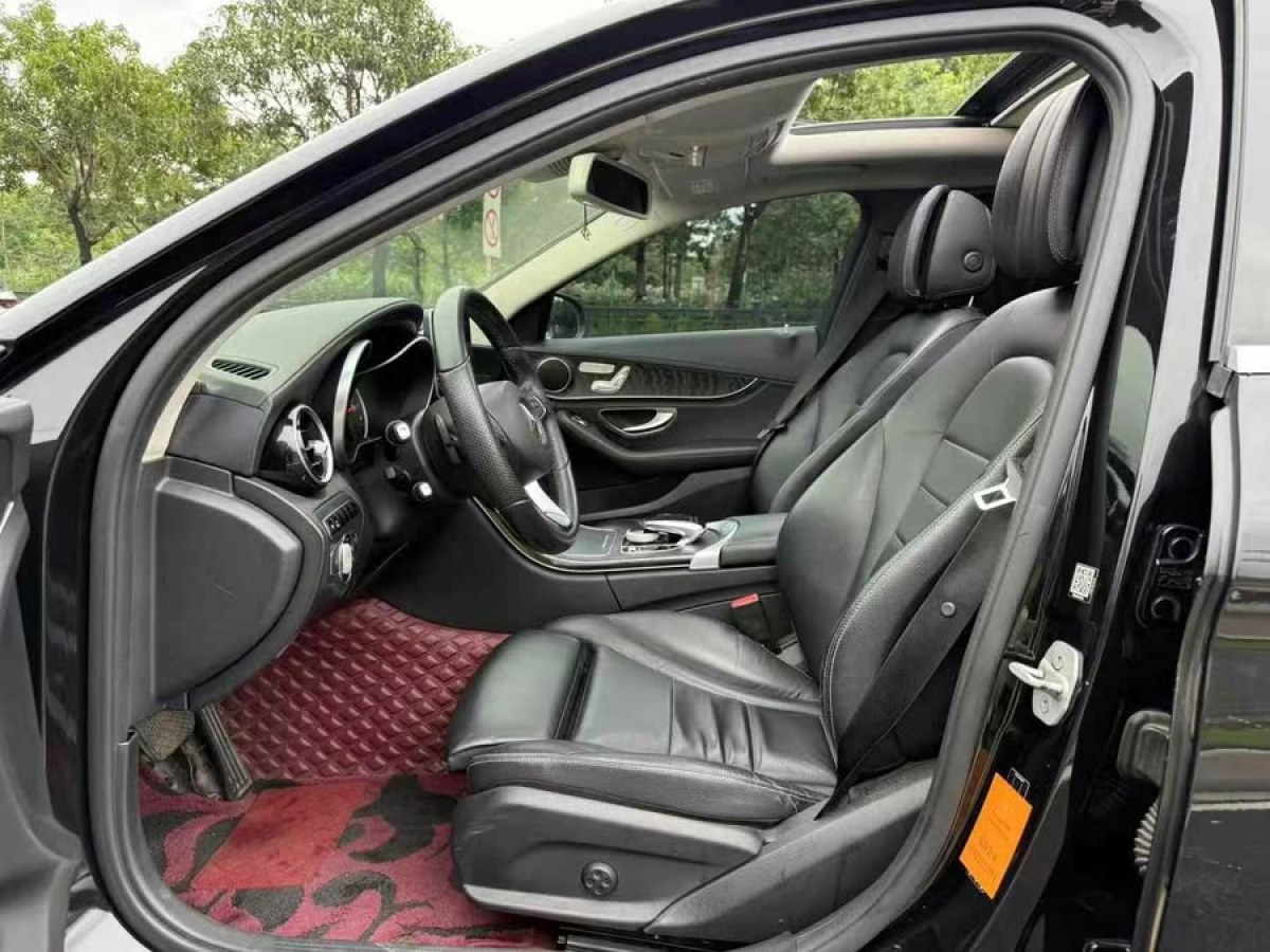 奔馳 奔馳C級  2015款 C 300 L 運動型圖片