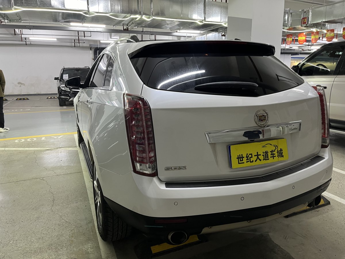 凱迪拉克 SRX  2012款 3.0L 旗艦型圖片