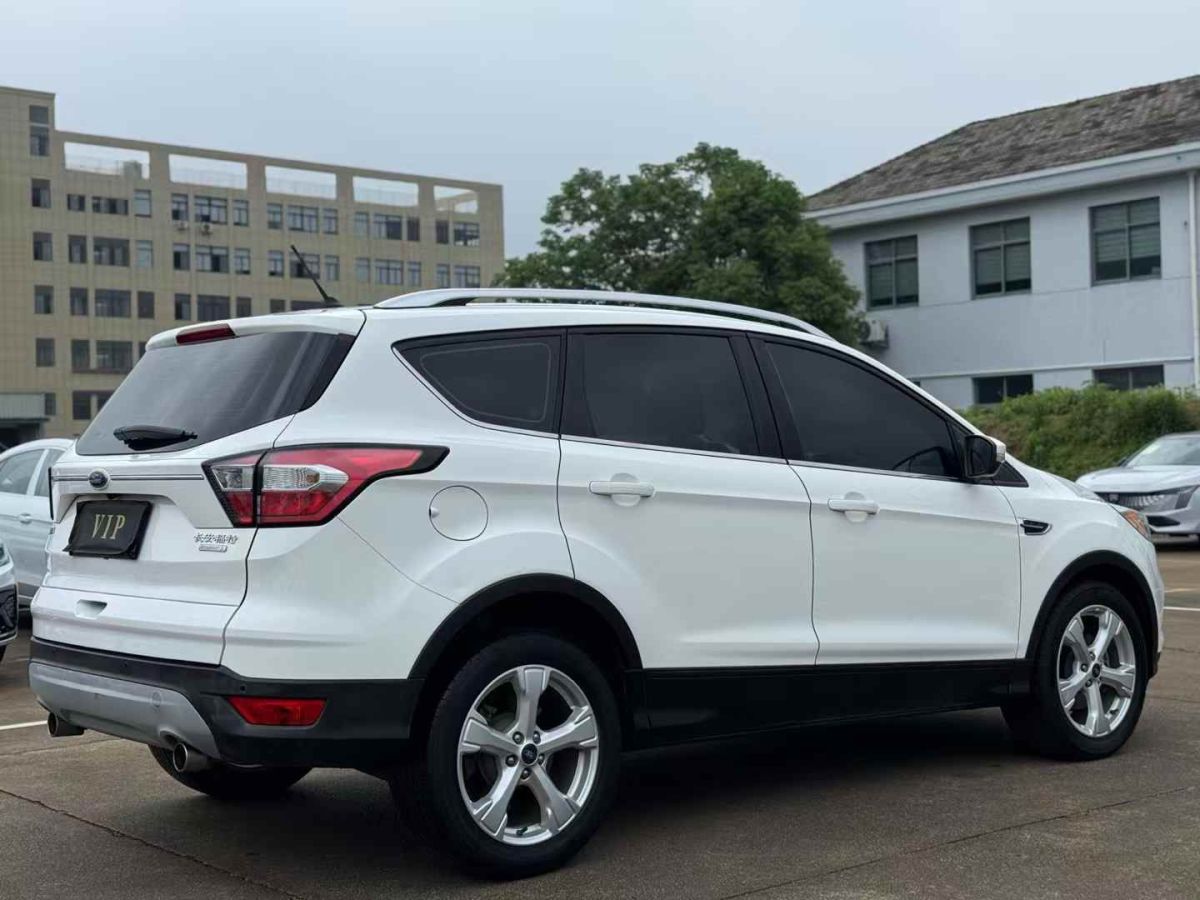 福特 翼虎  2018款 EcoBoost 245 四驅(qū)尊翼型圖片