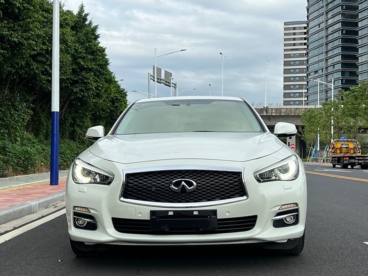 英菲尼迪 Q50L  2016款 2.0T 悅享版圖片