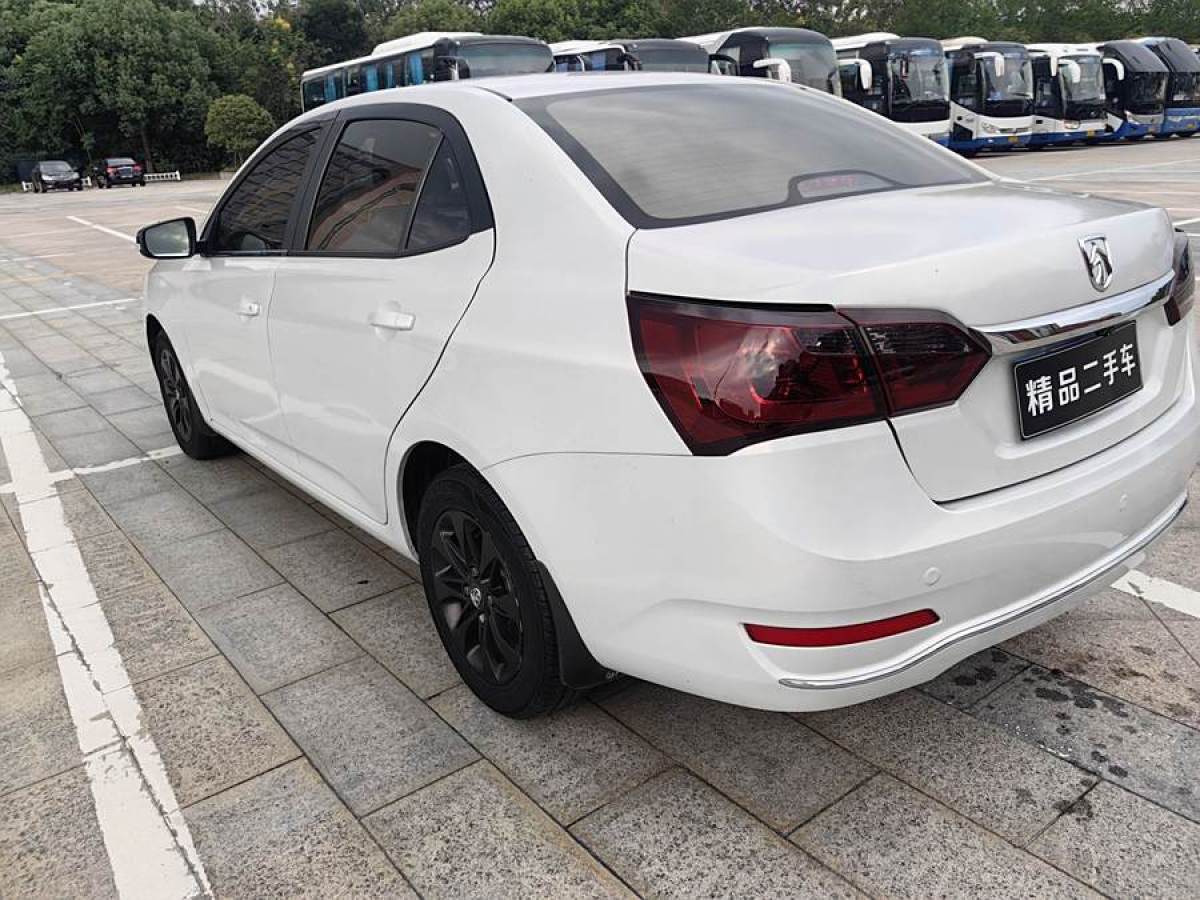 寶駿 630  2016款 1.5L 手動舒適型圖片