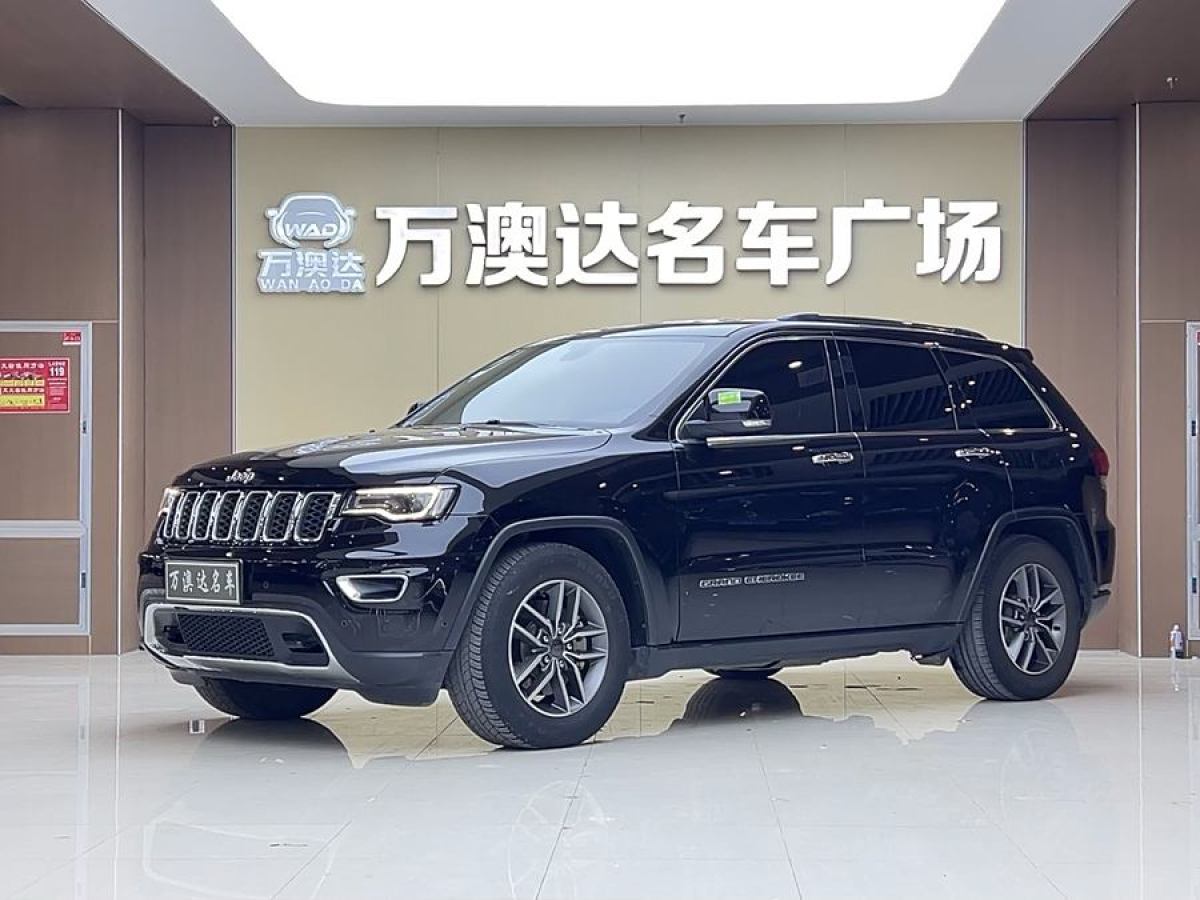 2022年7月Jeep 大切諾基  2020款 3.0L 專業(yè)導(dǎo)航版