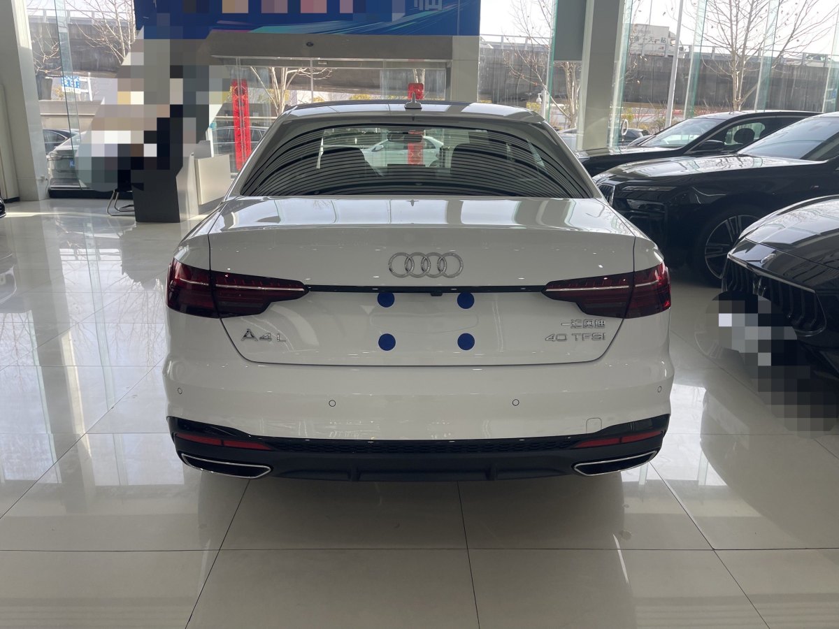 奧迪 奧迪A4L  2024款 40 TFSI 豪華動感型圖片