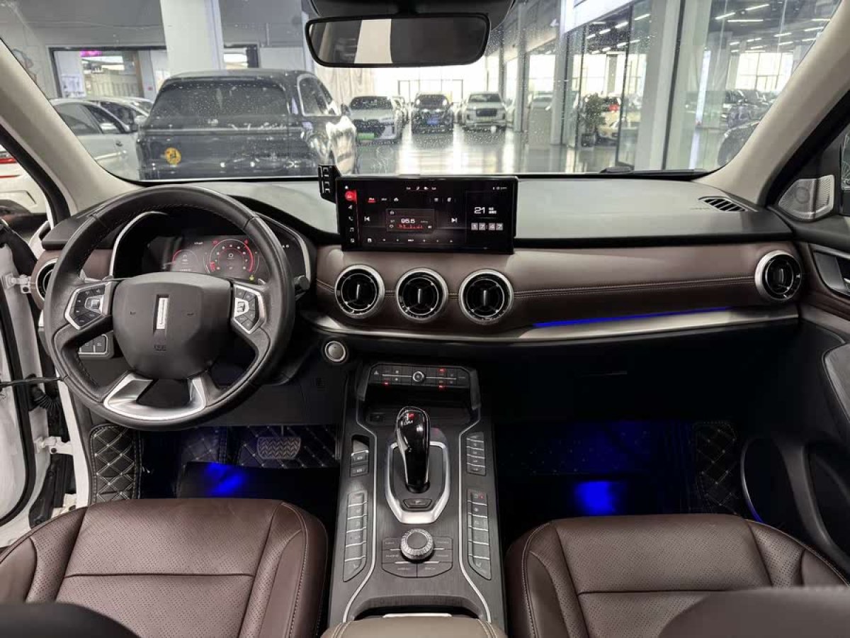 WEY VV6  2020款 2.0T 四驅(qū)智馭+圖片