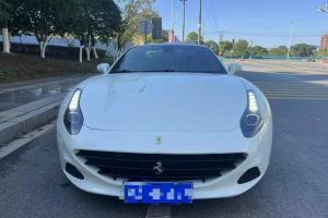 GTC4Lusso 法拉利 6.3L V12