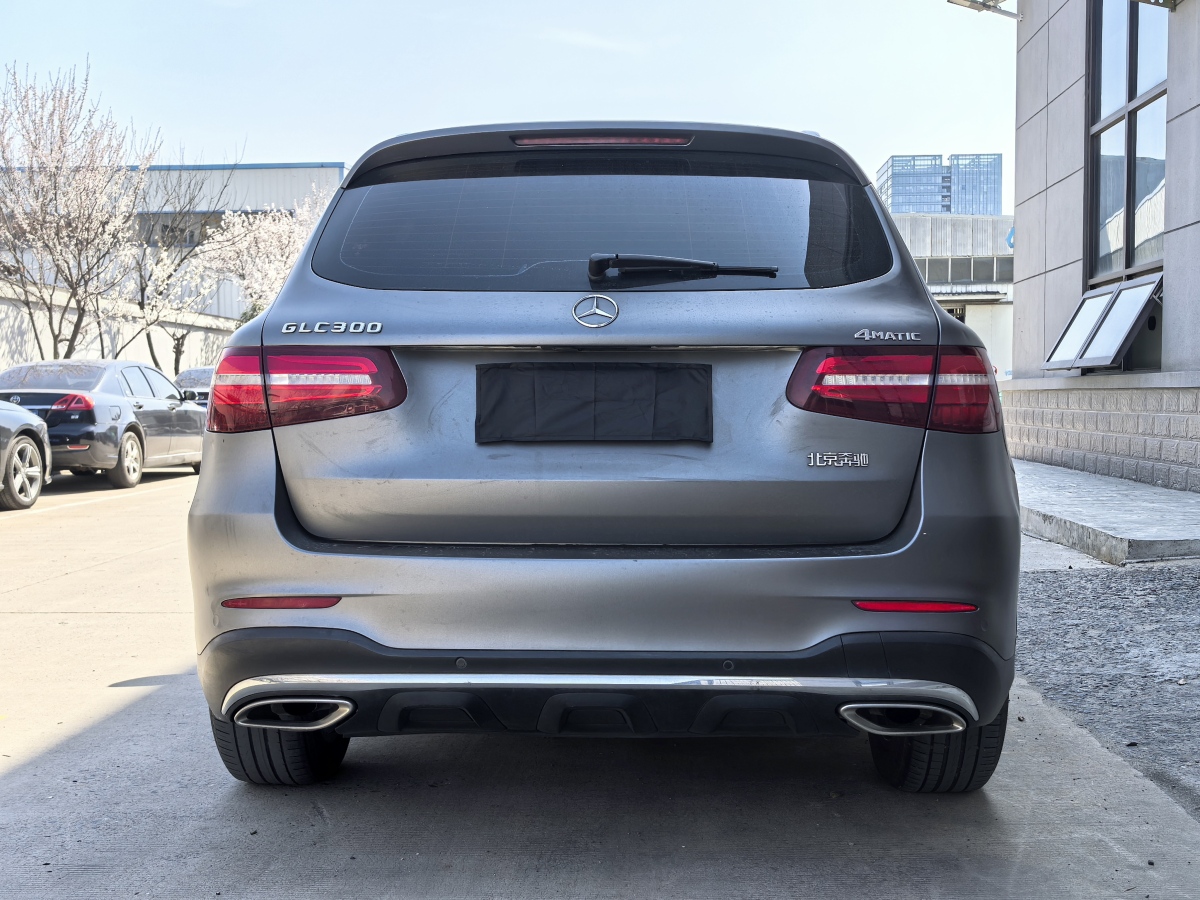 奔馳 奔馳GLC  2017款 GLC 260 4MATIC 豪華型圖片