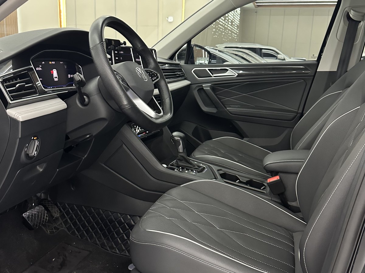 大眾 途觀L新能源  2023款 430PHEV 插電混動尊貴版圖片
