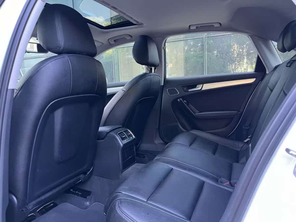 奧迪 奧迪A4L  2015款 35 TFSI 自動標準型圖片