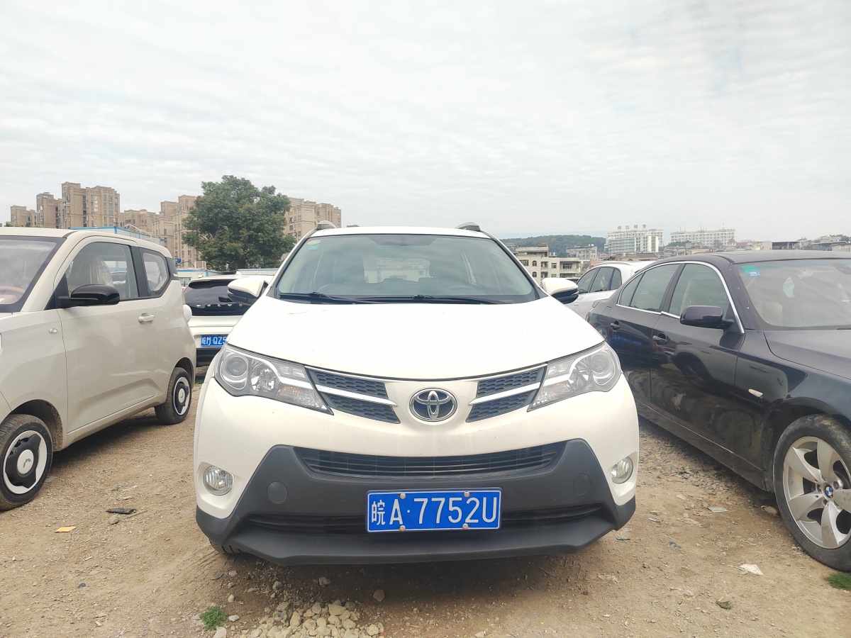 2014年11月豐田 RAV4  2018款 榮放 2.0L CVT兩驅(qū)都市版