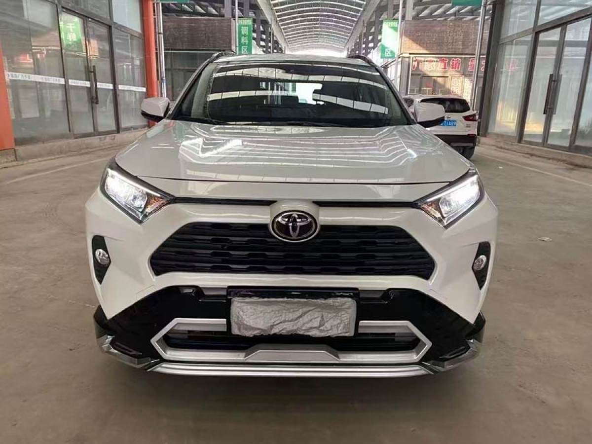 豐田 RAV4榮放  2022款 2.0L CVT兩驅(qū)都市版圖片