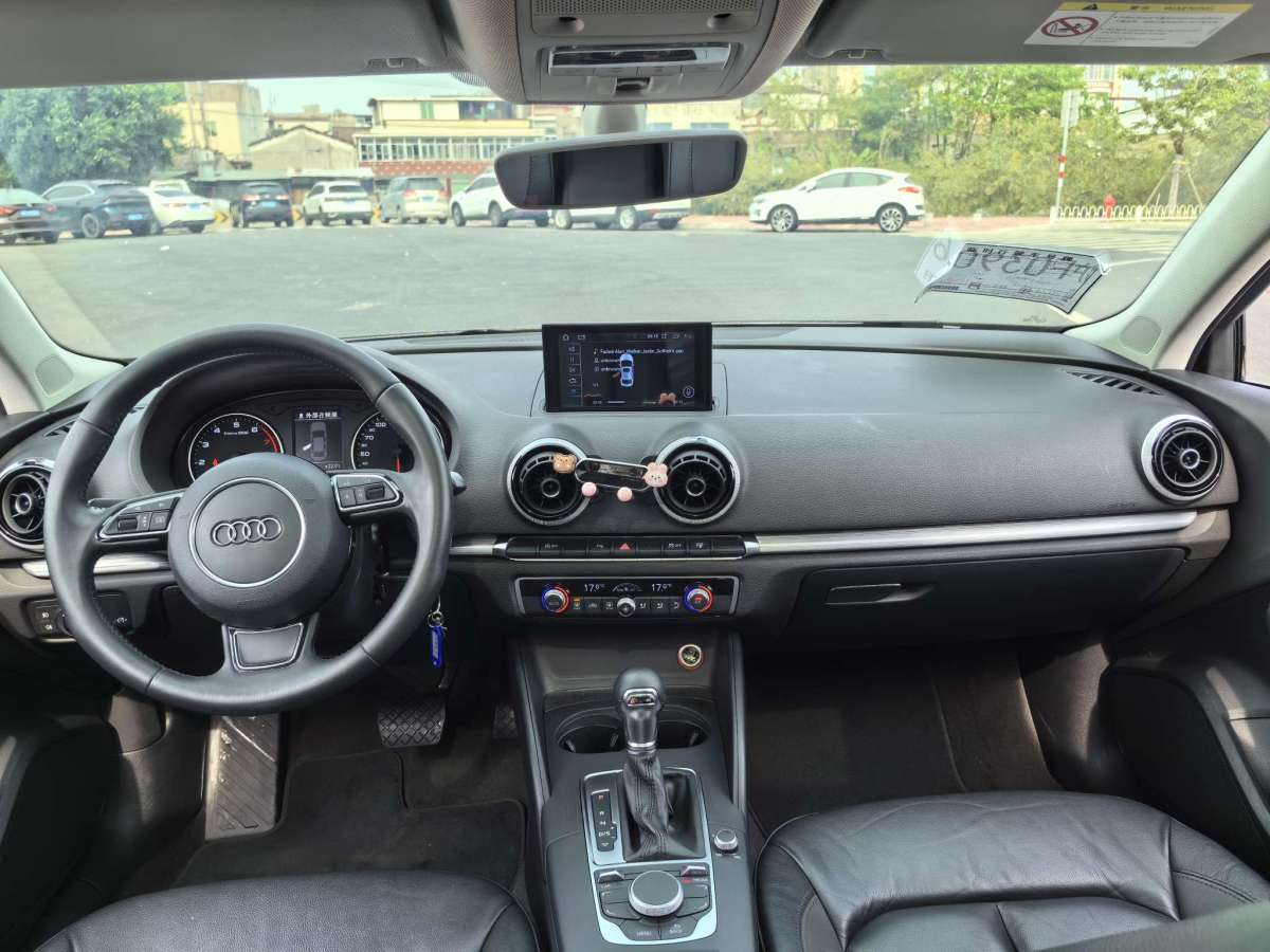 奥迪 奥迪A3  2015款 Limousine 35 TFSI 百万纪念舒享型图片