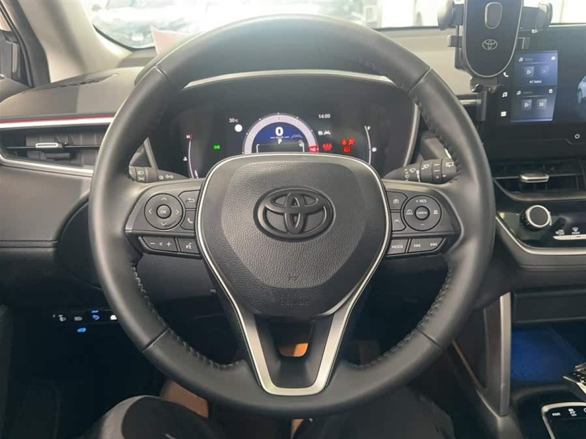 豐田 鋒蘭達(dá)  2023款 2.0L CVT豪華版圖片