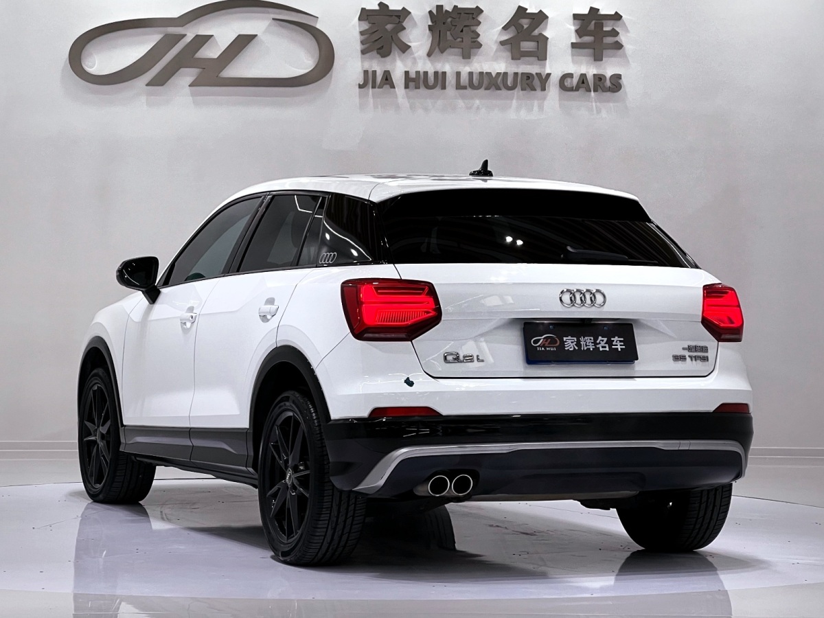 奧迪 奧迪Q2L  2020款 35TFSI 時尚動感型圖片