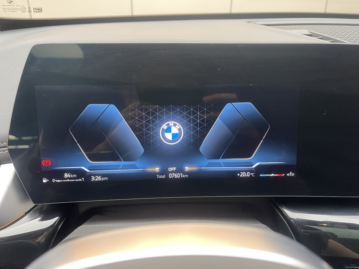 寶馬 寶馬X1  2023款 sDrive20Li X設(shè)計套裝圖片