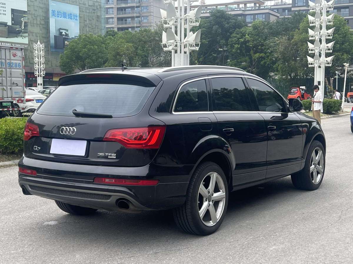 奧迪 奧迪Q7  2014款 35 TFSI 運(yùn)動型圖片