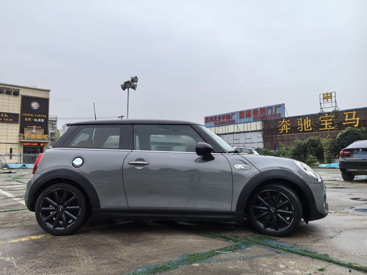 MINI MINI  2016款 2.0T COOPER S圖片