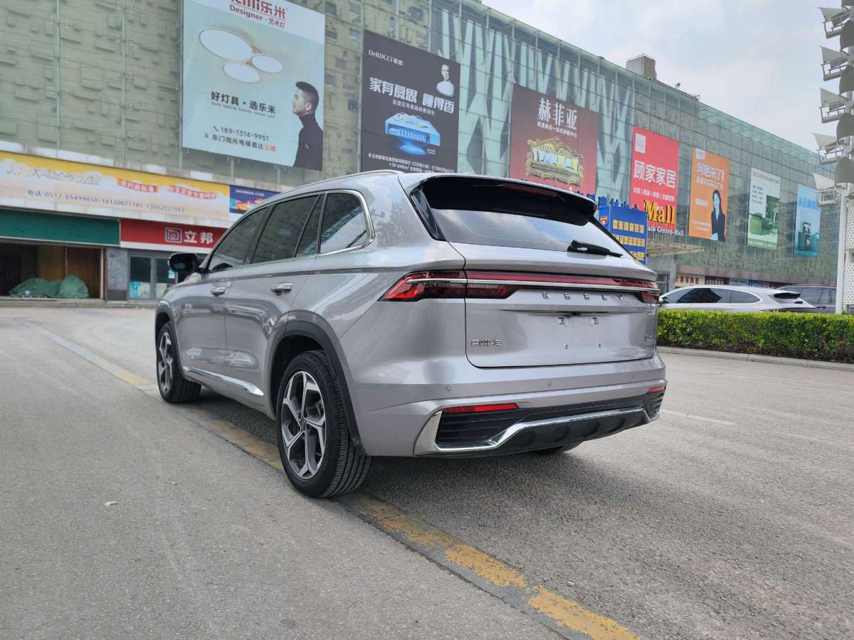 吉利 星越L  2021款 2.0TD DCT EVO兩驅(qū)尊貴型圖片