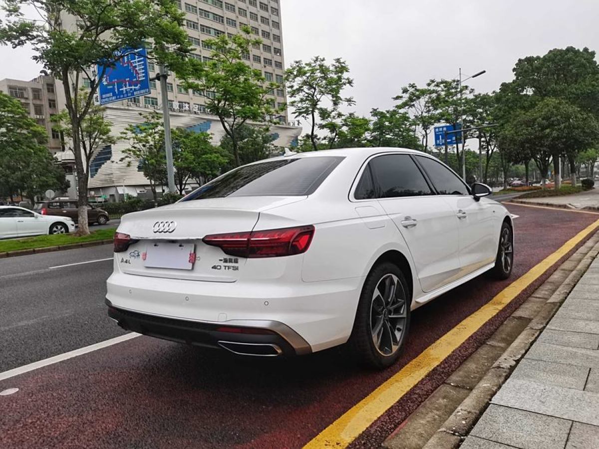 2023年7月奧迪 奧迪A4L  2023款 40 TFSI 時(shí)尚動(dòng)感型