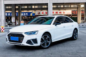 奥迪A4L 奥迪 40 TFSI 豪华动感型