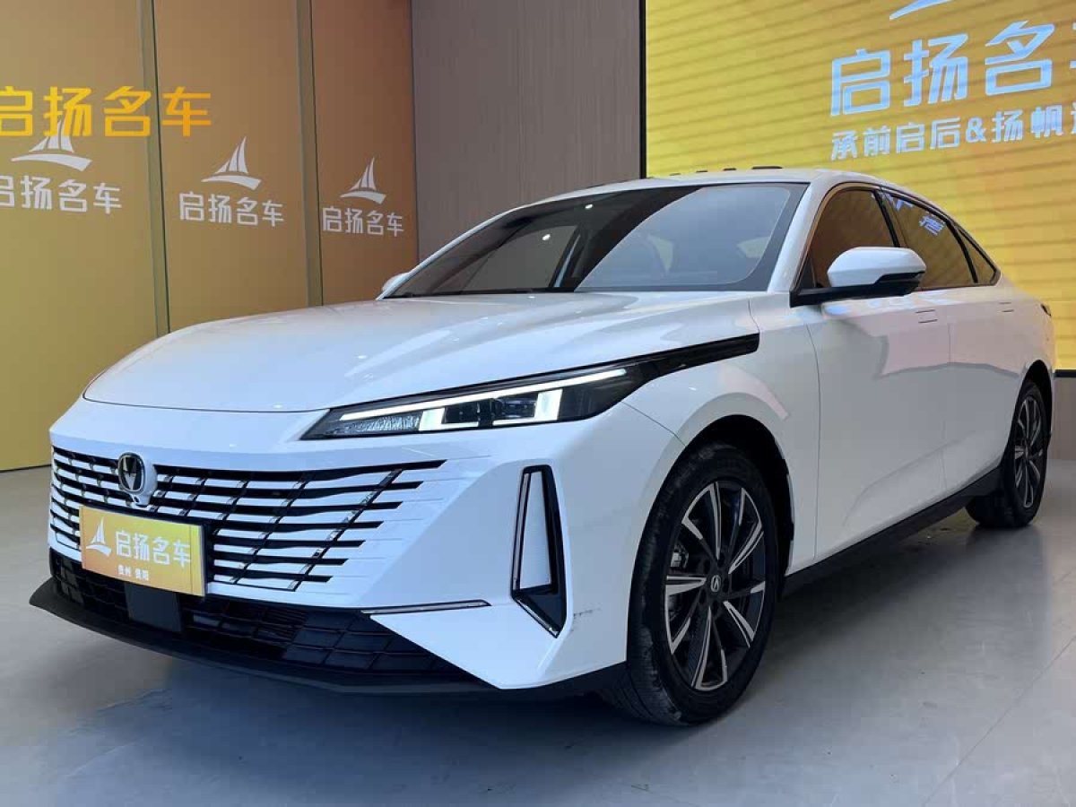 長(zhǎng)安 逸動(dòng)  2024款 1.5T GDI自動(dòng) 尊貴型圖片