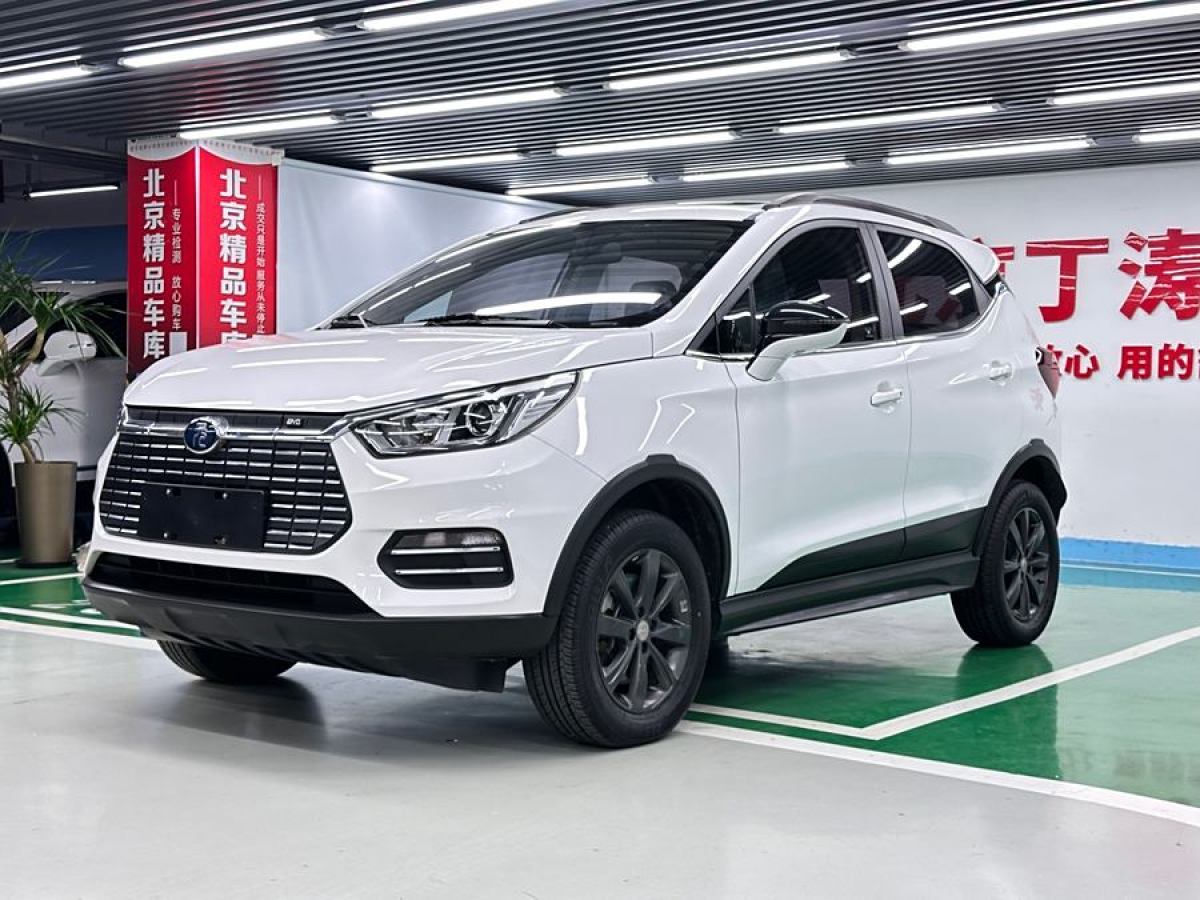 比亞迪 元新能源  2019款 EV360 智聯(lián)領(lǐng)尚型圖片