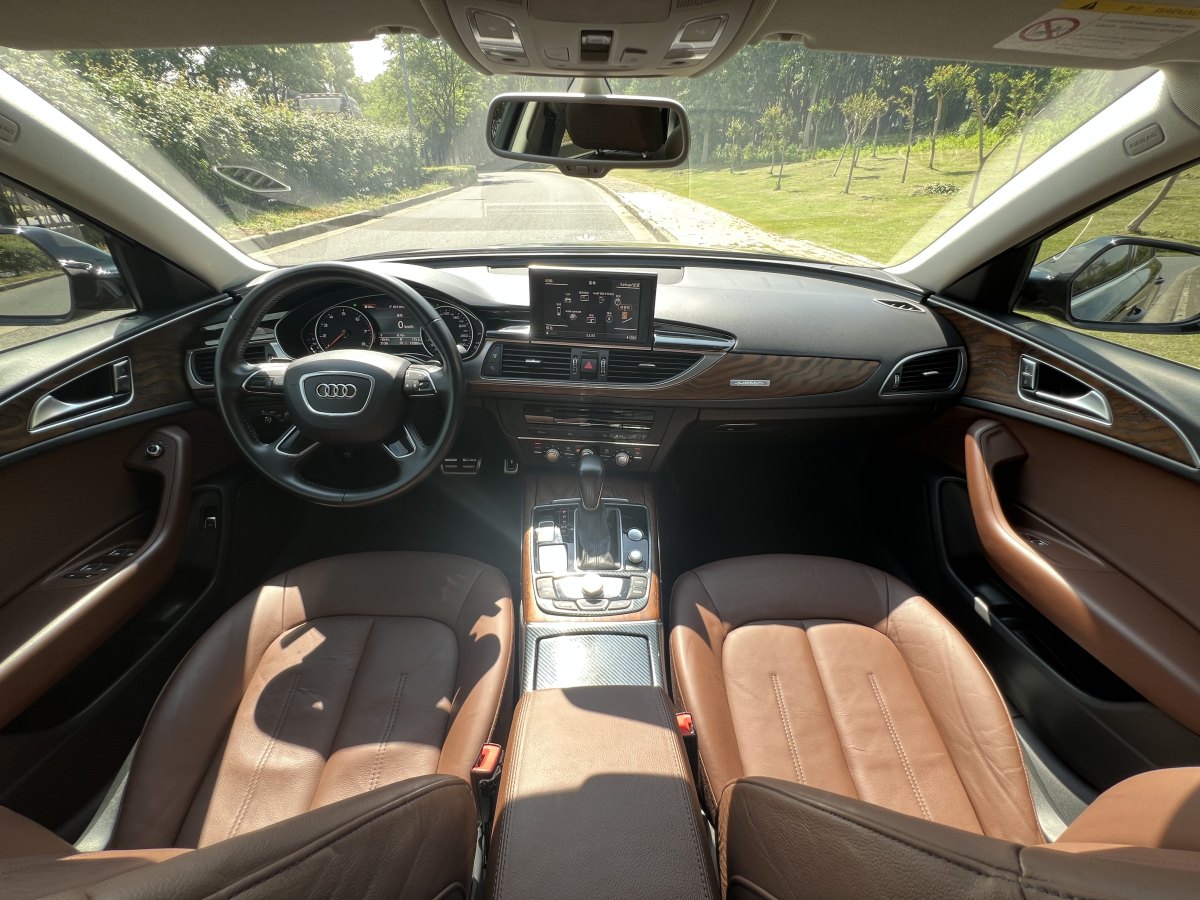 奧迪 奧迪A6L  2018款 TFSI 進(jìn)取型圖片