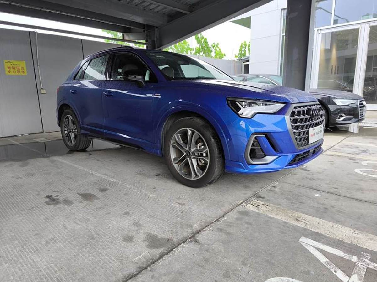 奧迪 奧迪Q3  2023款 改款 45 TFSI quattro 時尚動感型圖片