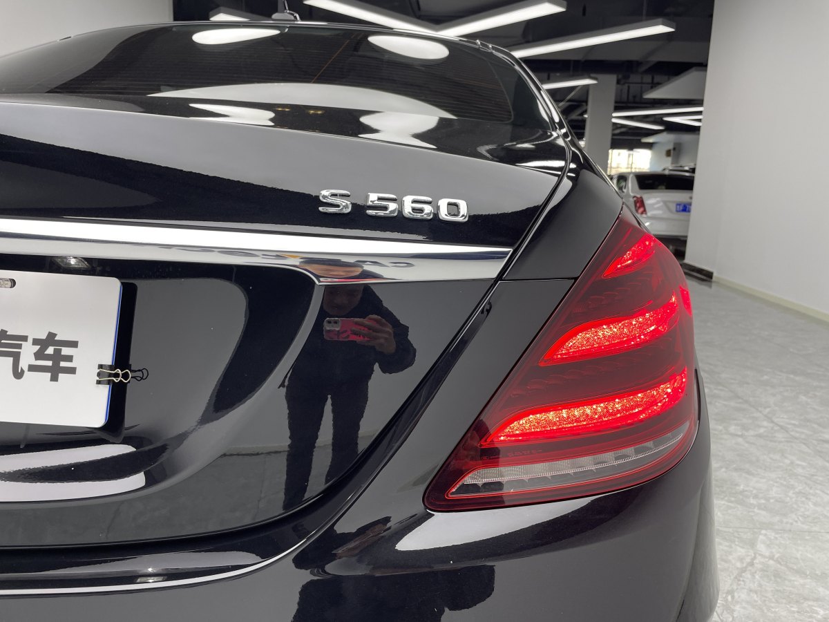 2018年7月奔驰 迈巴赫S级  2019款  改款 S 450 4MATIC