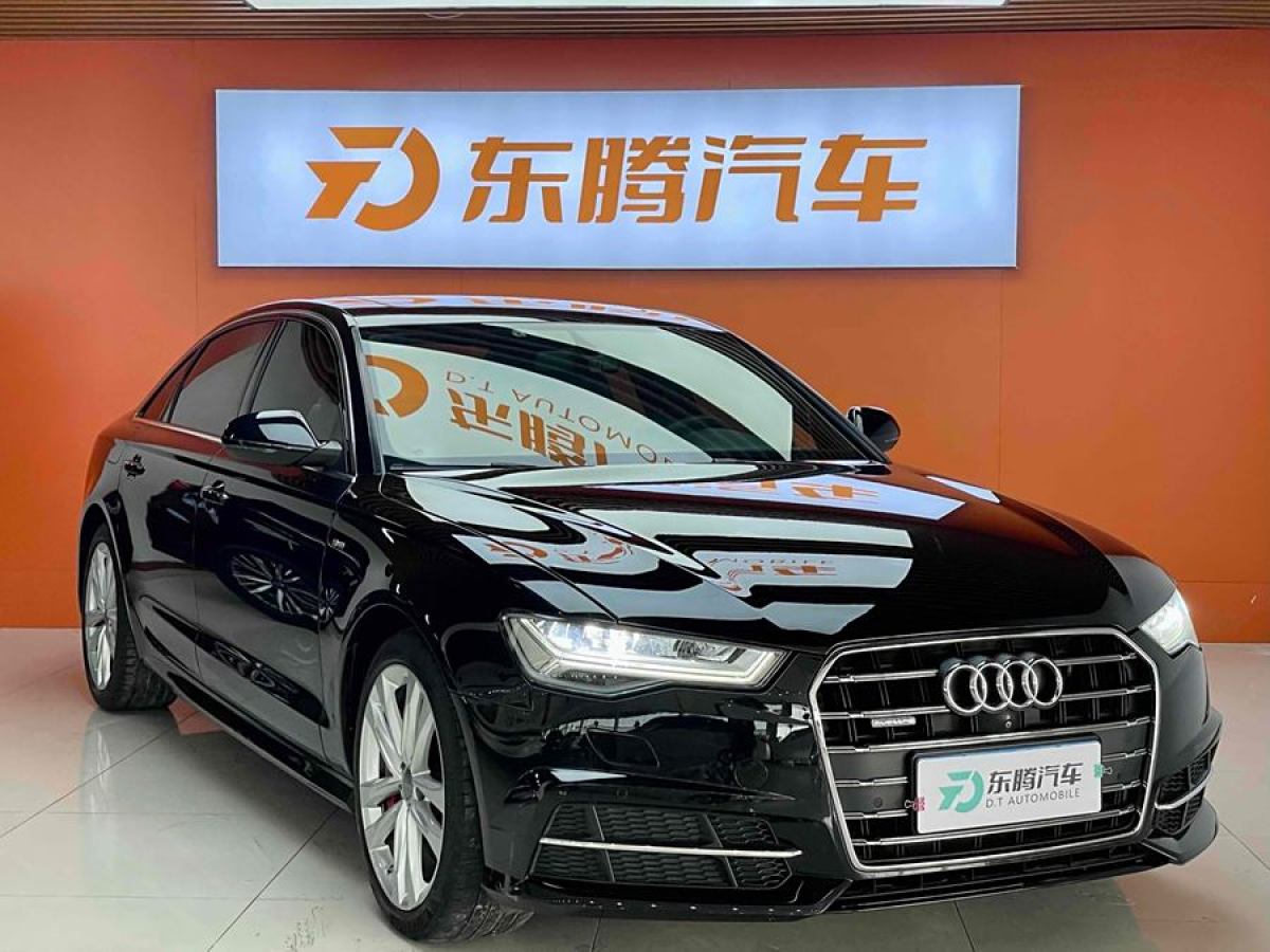 奧迪 奧迪A4L  2018款 30周年年型 45 TFSI quattro 運(yùn)動(dòng)型圖片