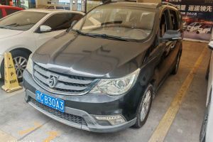 730 寶駿 1.8L 手動(dòng)豪華導(dǎo)航ESP版 7座