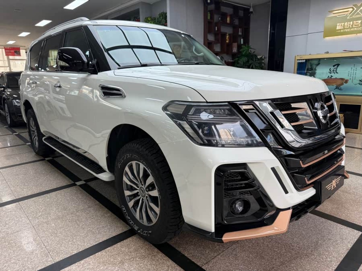 日產(chǎn) 途樂  2018款 4.0L 領(lǐng)英型圖片
