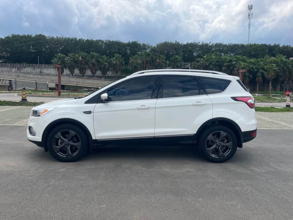 福特 翼虎  2019款 EcoBoost 180 兩驅(qū)豪翼型 國(guó)VI圖片