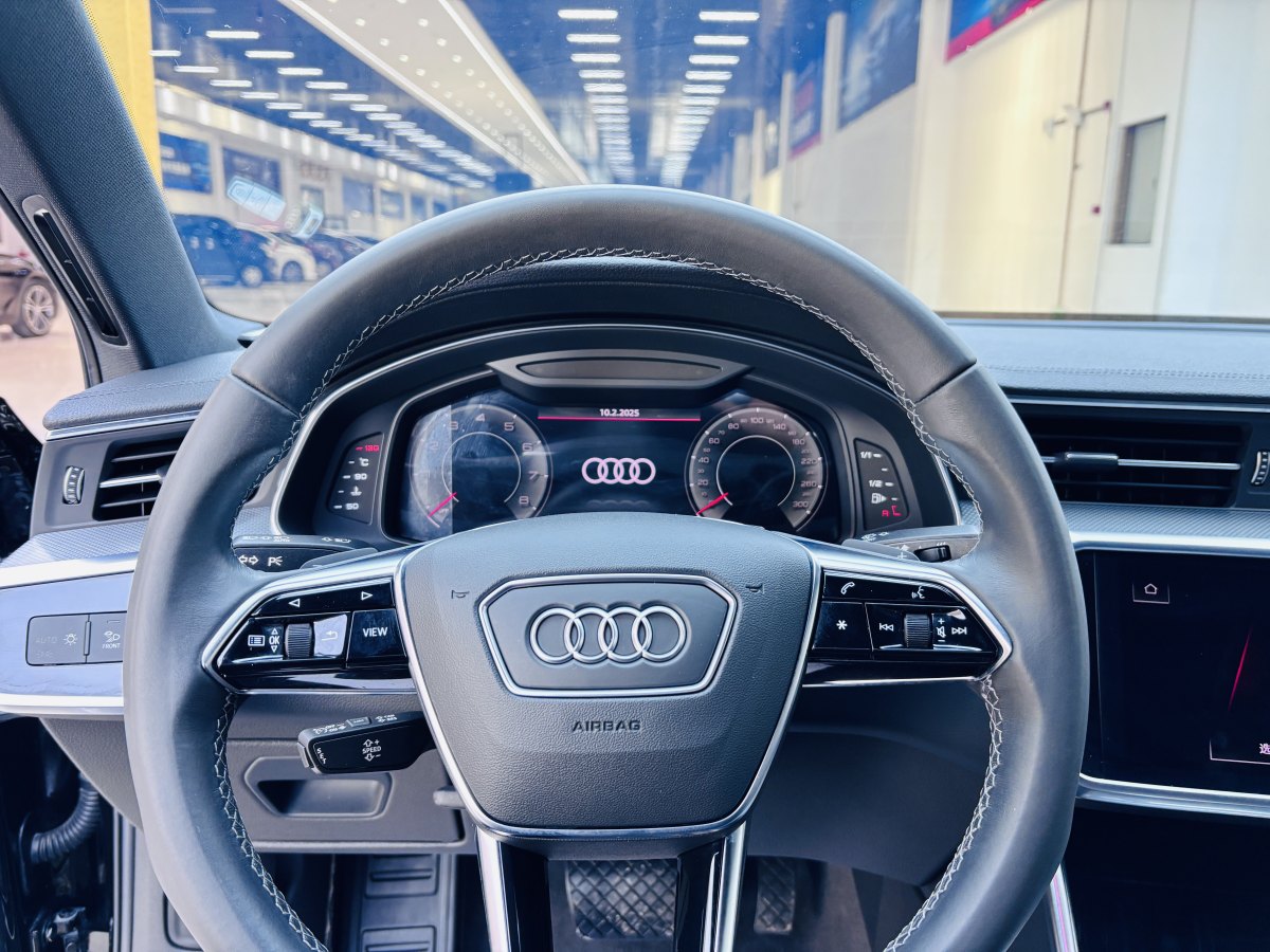 奧迪 奧迪A6L  2022款 45 TFSI 臻選動感型圖片