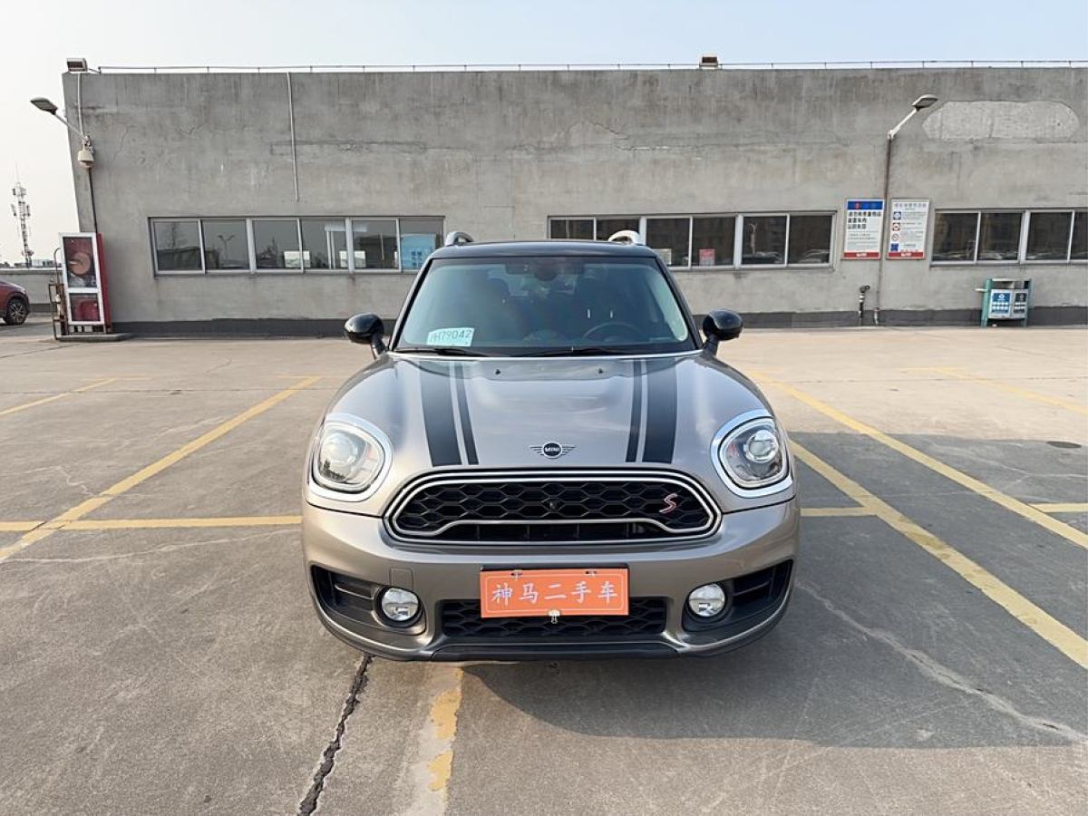 MINI COUNTRYMAN  2019款 2.0T COOPER S ALL4 經(jīng)典派圖片