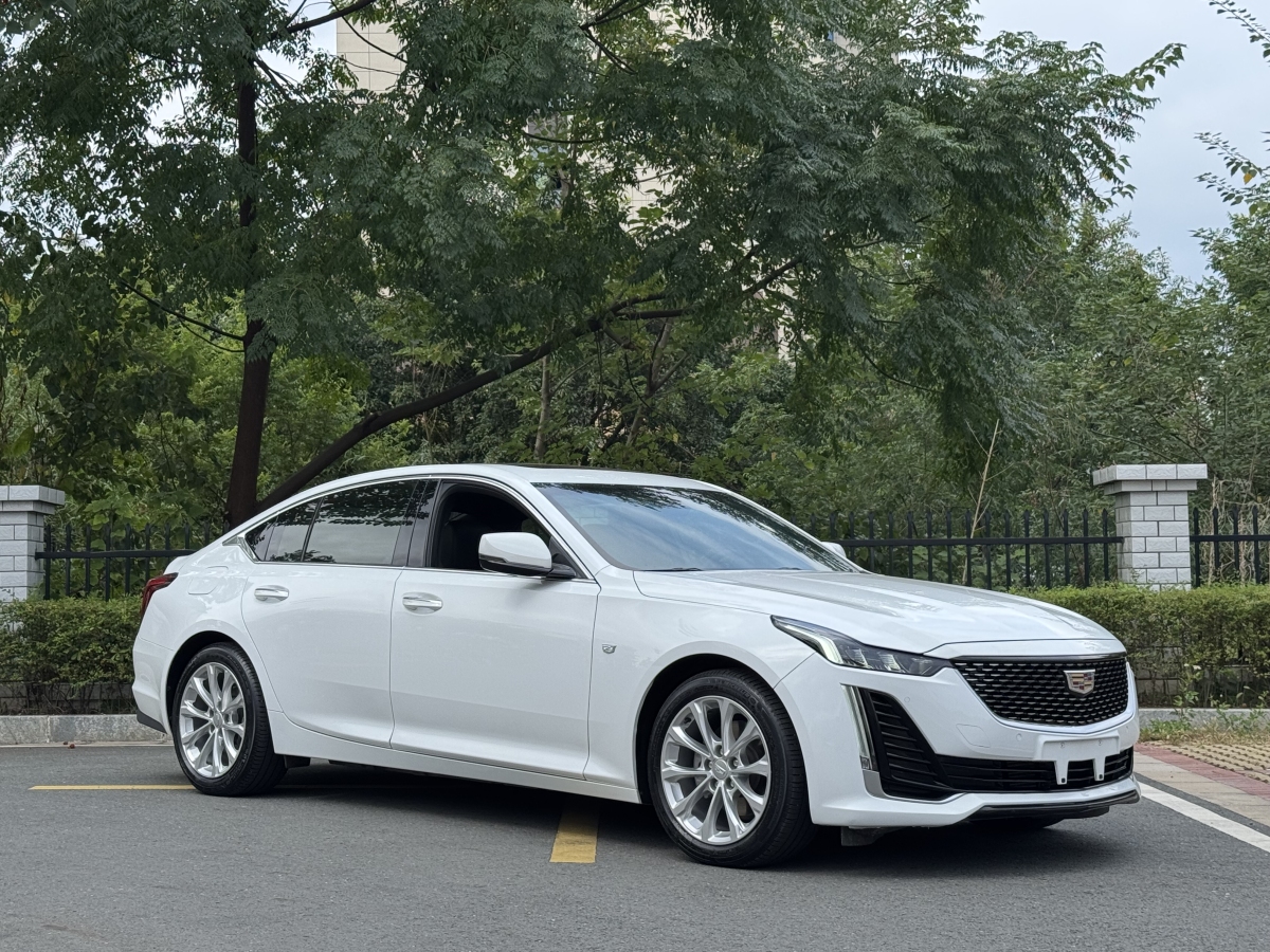 2022年9月凱迪拉克 CT5  2023款 28T 豪華型（標(biāo)準(zhǔn)版）